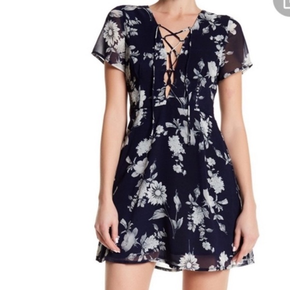 LUCCA COUTURE Navy Floral Lace Up Mini Dress - Picture 1 of 13